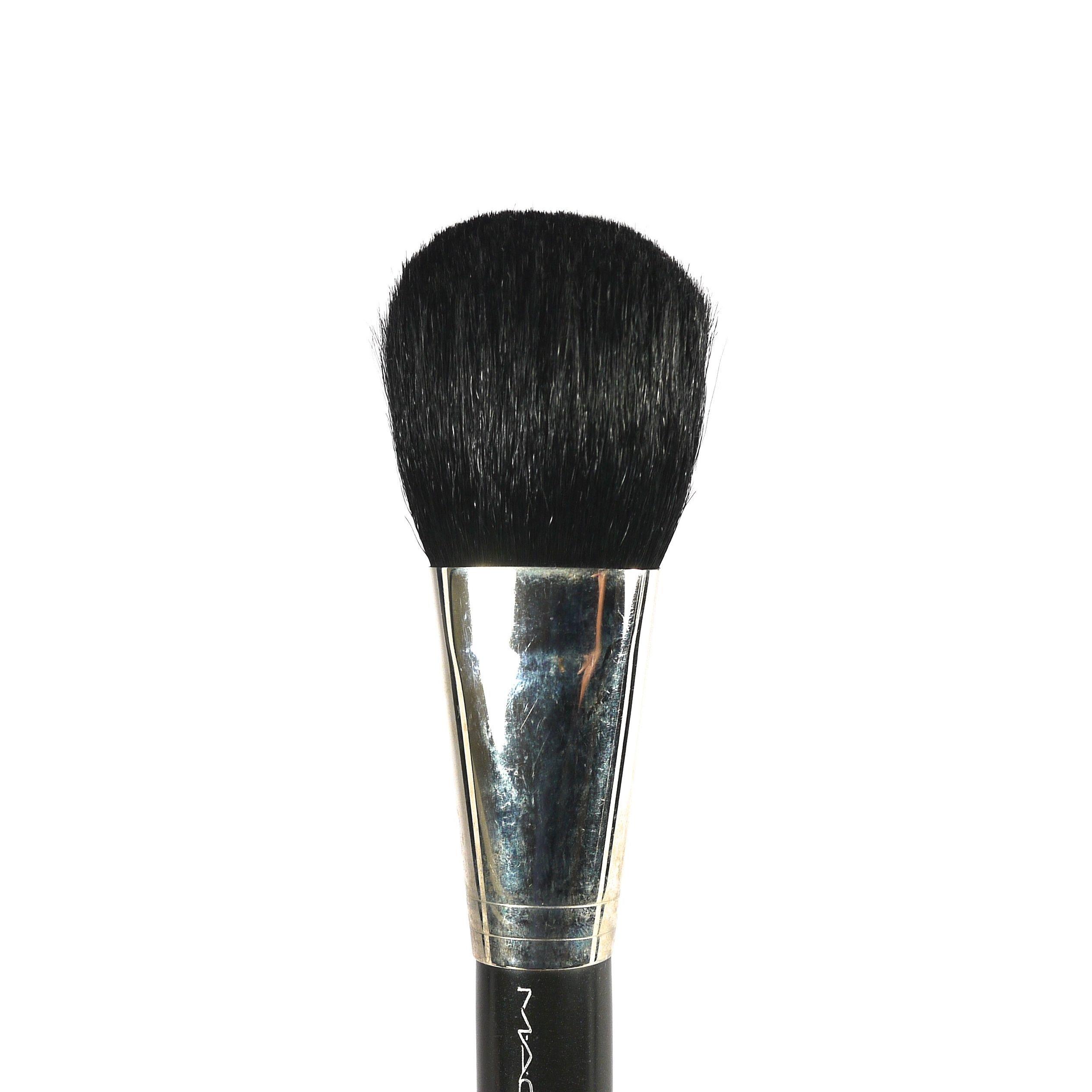 MAC Large Powder Face Brush 134 #0