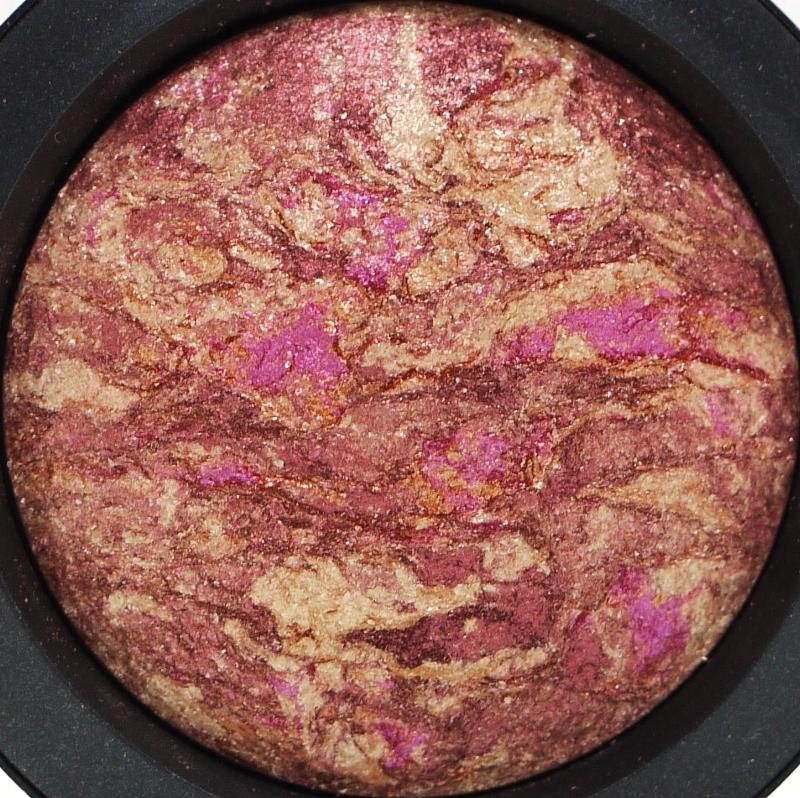 MAC Mineralize Eyeshadow In The Sun #2