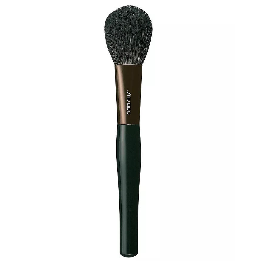 Shiseido The Makeup Blush Brush 2