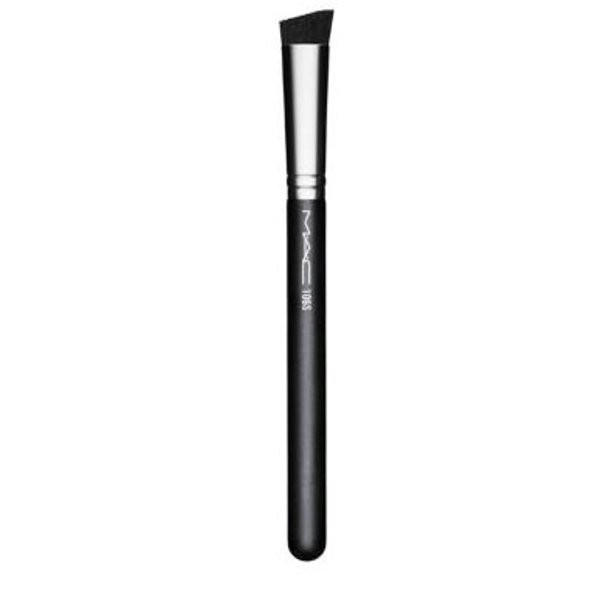 MAC Triangular Concealer Brush 106S