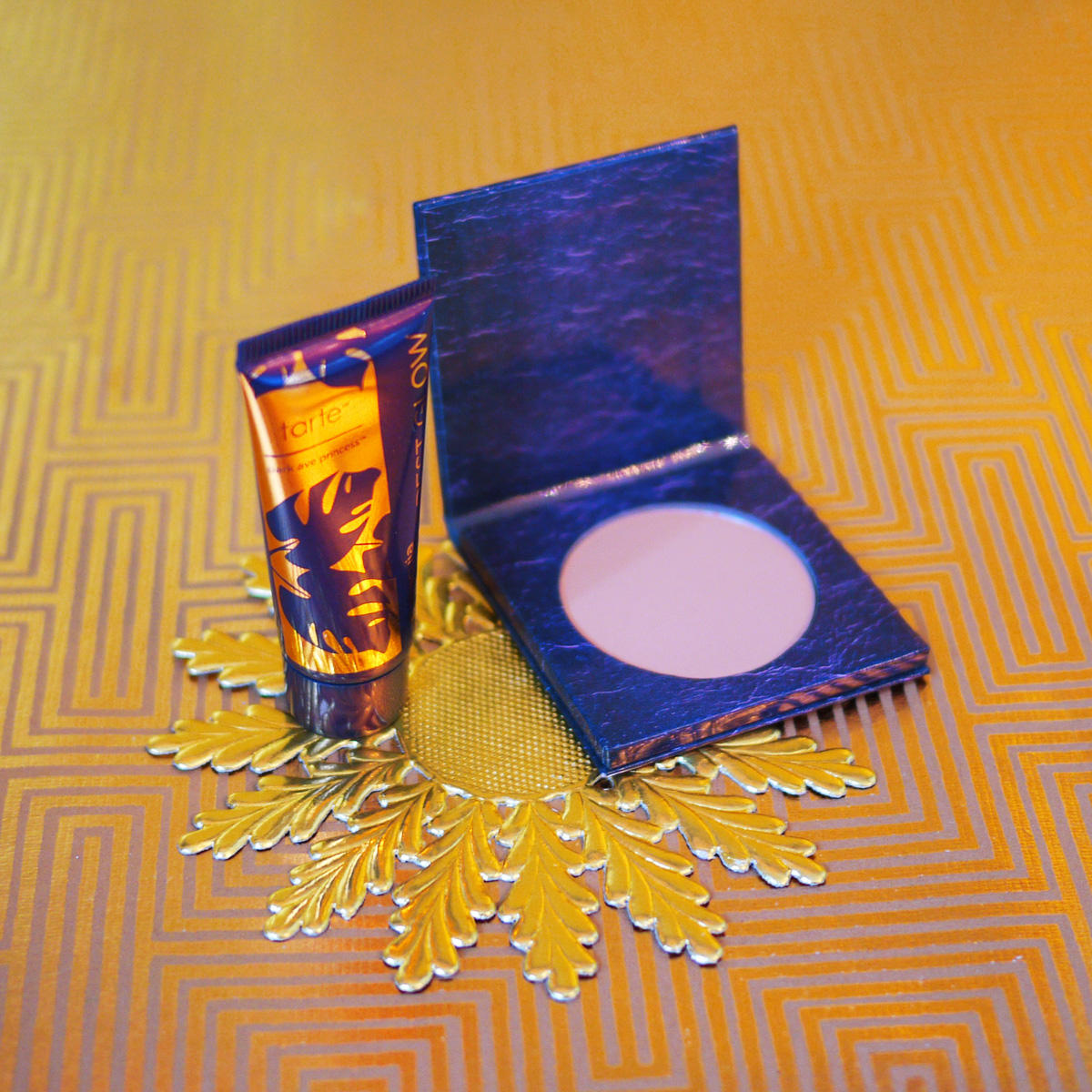 Glambot Stocking Stuffer #0