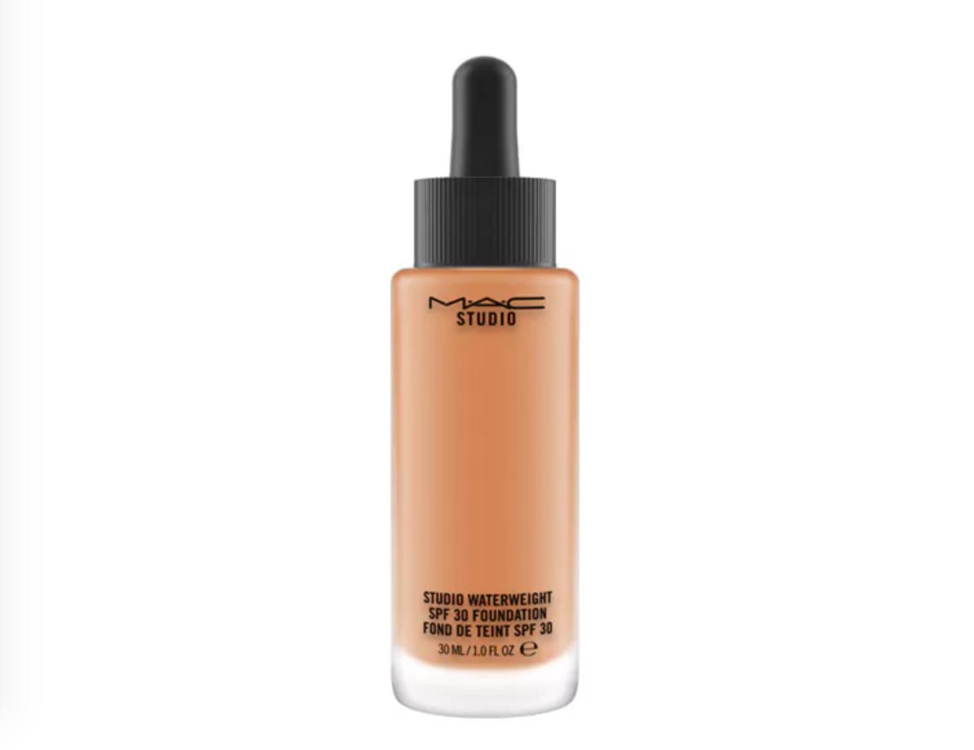 MAC Studio Waterweight SPF30 Foundation NC50