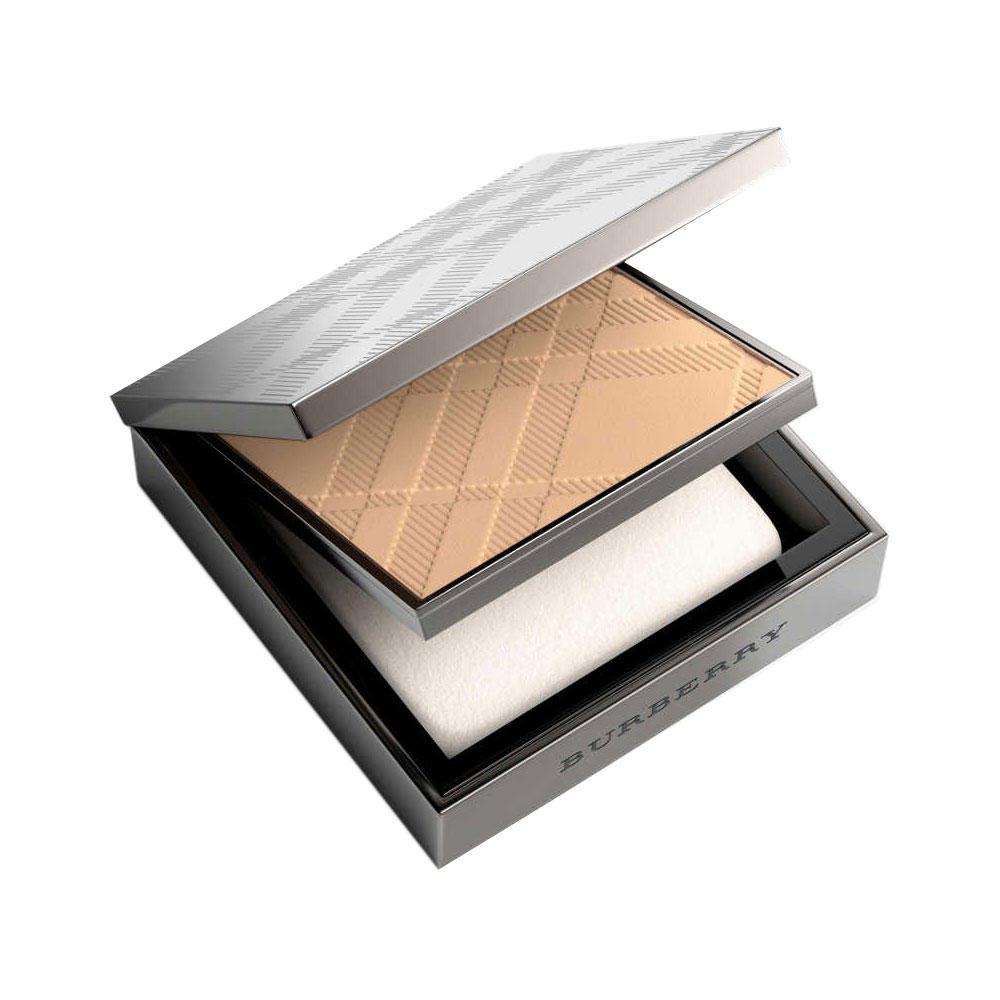  Burberry Sheer Luminous Compact Foundation Trench No. 12