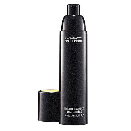 MAC Natural Radiance Illuminating Base