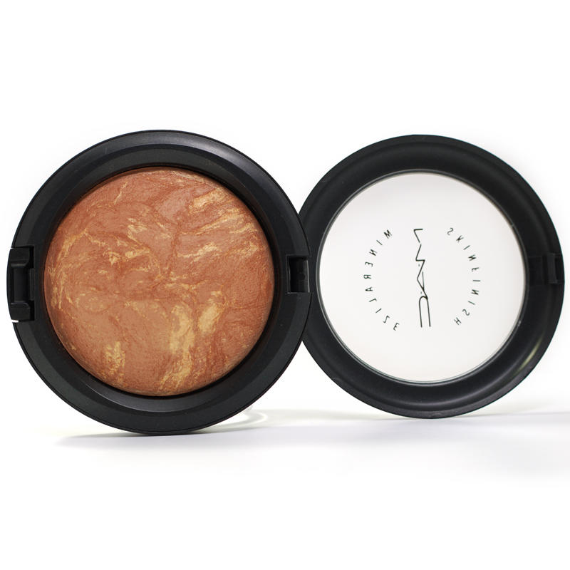 MAC Mineralize Skinfinish Comfort #0