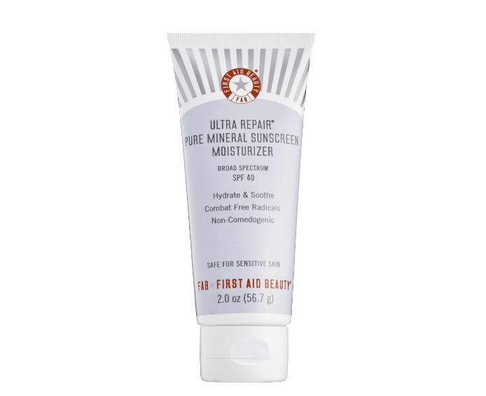 First Aid Beauty Ultra Repair Tinted Moisturizer Mini