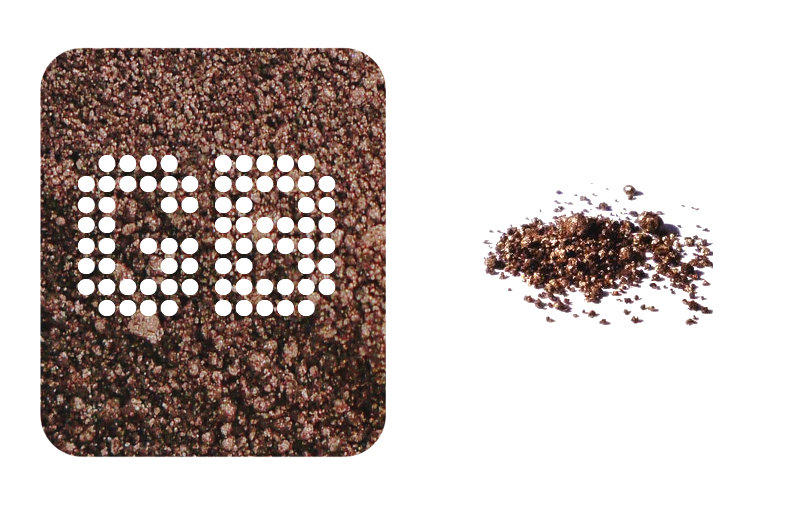 MAC Solar Bits Pearlized Pigment Clusters Impassioned #3