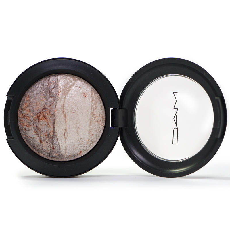 MAC Mineralize Eyeshadow Family Silver #0