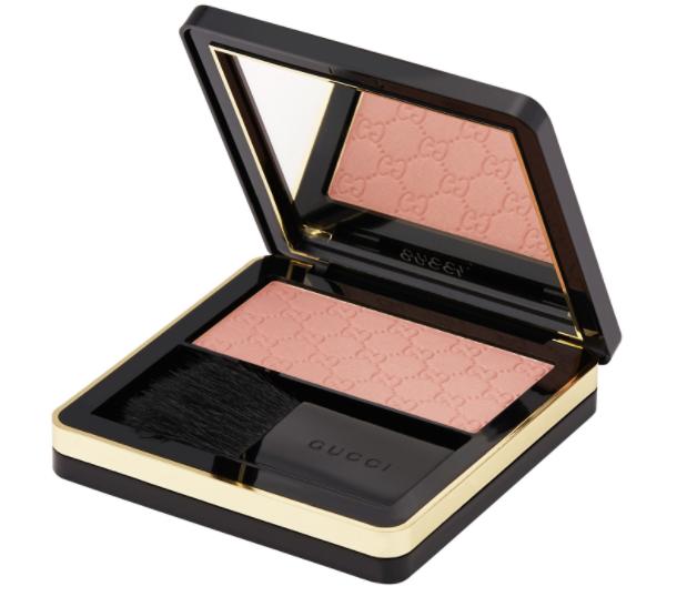 gucci sheer blushing powder soft peach 030