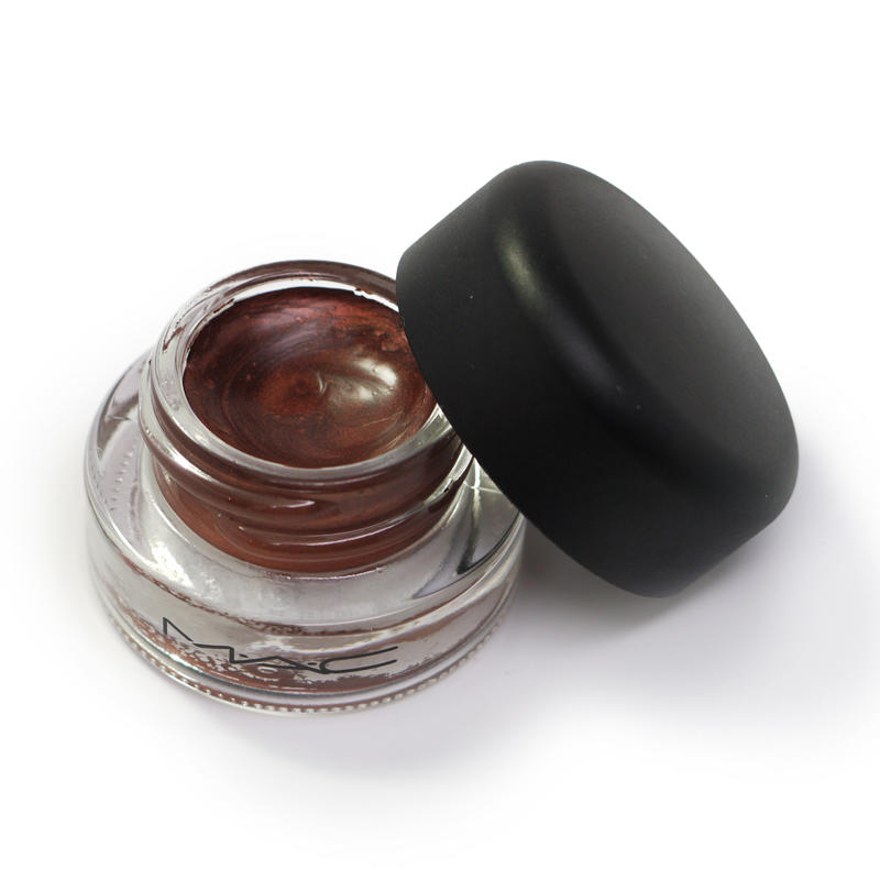 MAC Fluidline Rich Ground #1