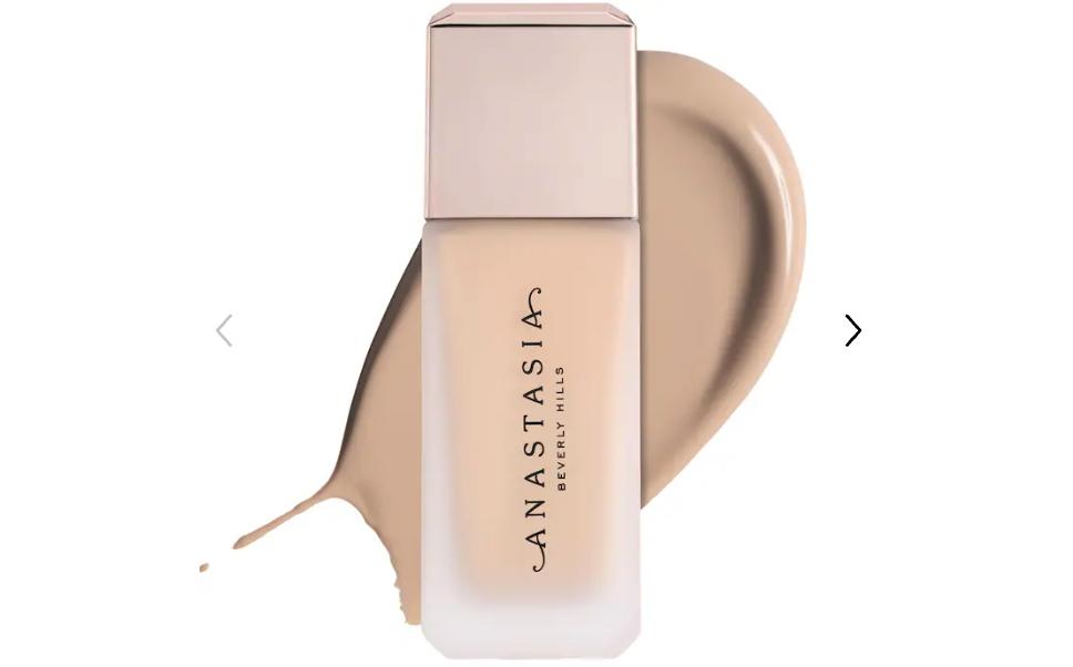 Anastasia Beverly Hills  Impeccable Blurring Second-Skin Matte Foundation 1CR