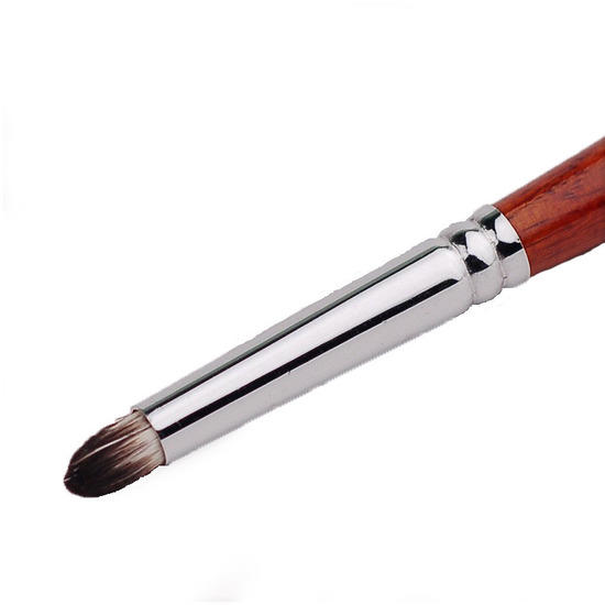 Caroline Chu IB116 Round Crease Brush #1