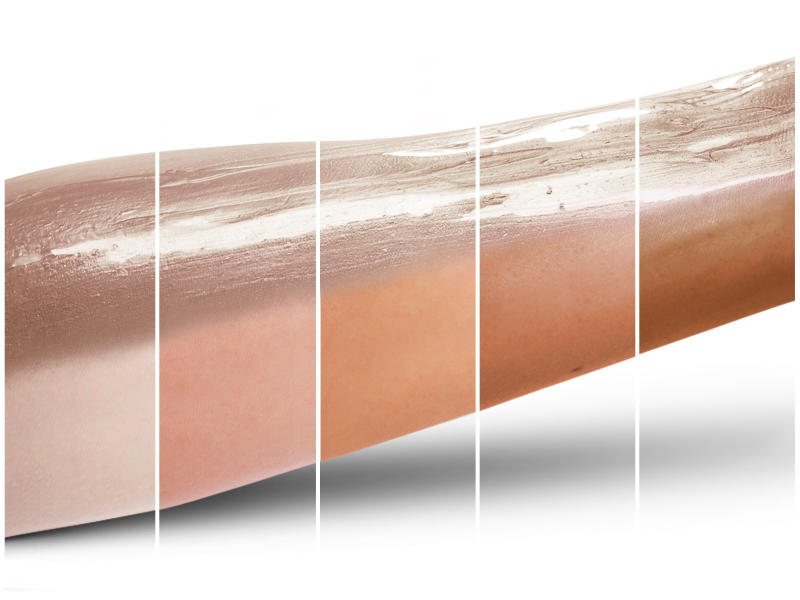 MAC Lipglass Utterly Discrete #5