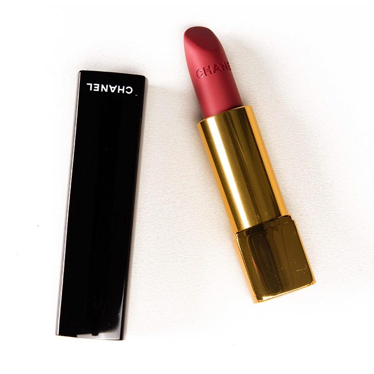 Chanel Rouge Allure Velvet Lipstick Rouge Libre 62