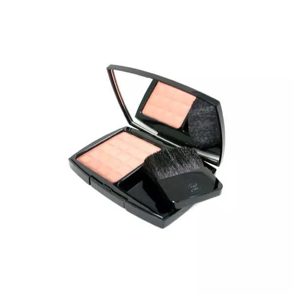 Chanel Soleil Bronzing Powder Toundra 21 | Glambot.com - Best deals on