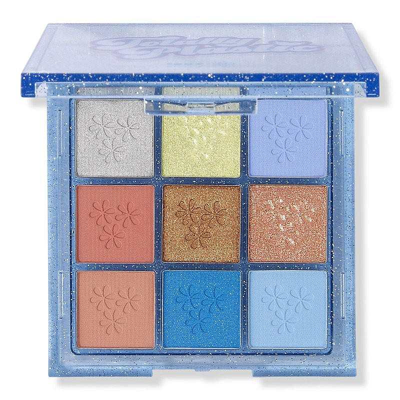 BH Cosmetics x Iggy Totally 2000's Palette Blue Fur