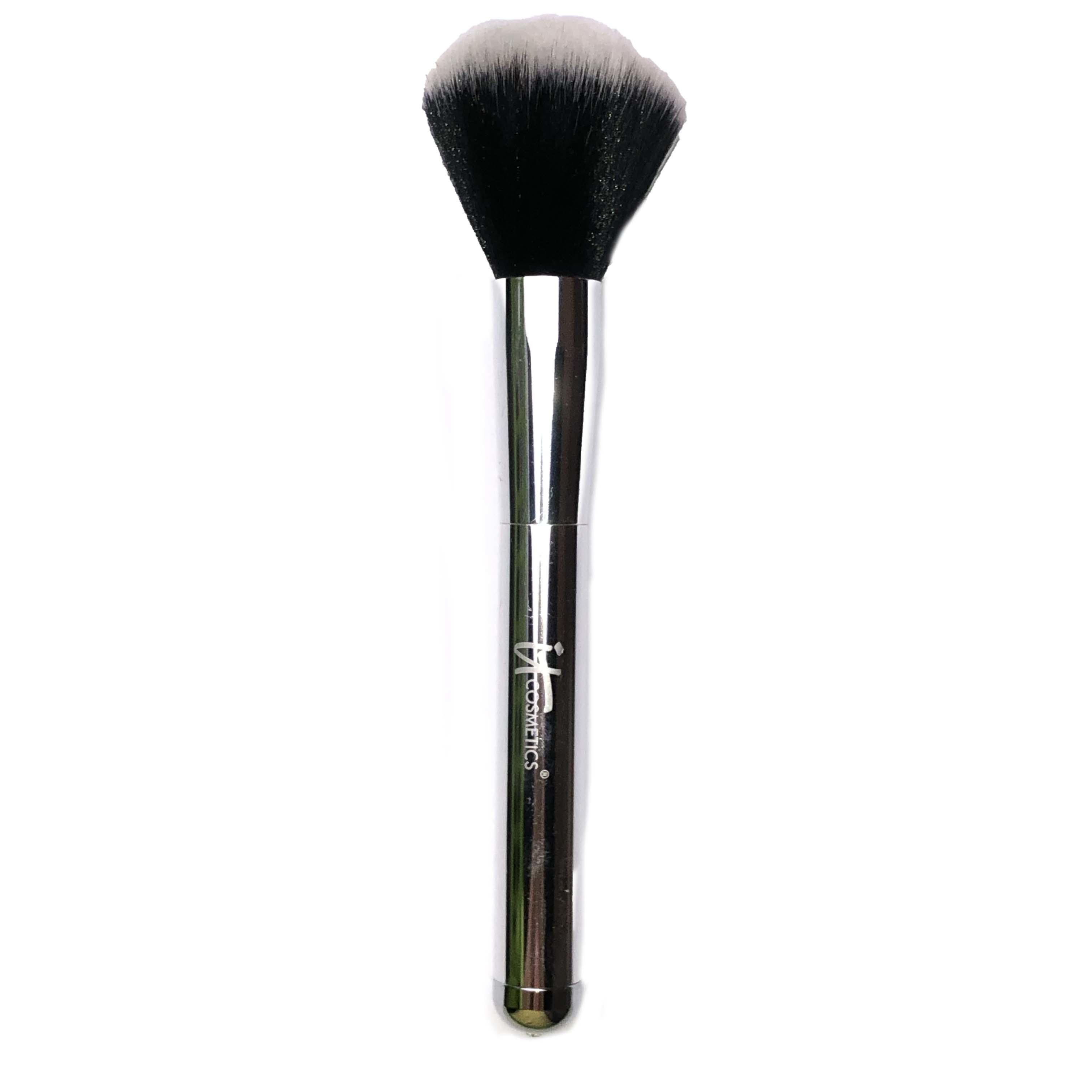 IT Cosmetics Jumbo Loose Powder Face Brush Chrome
