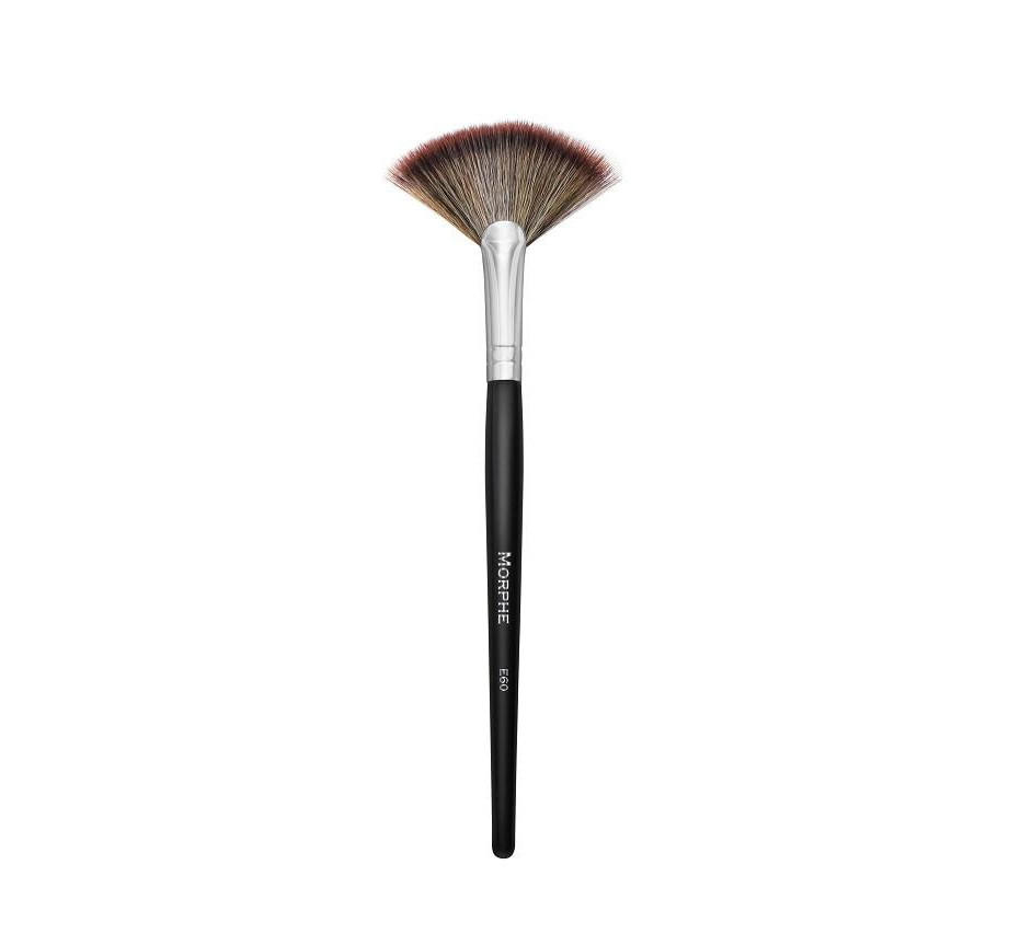 Morphe Deluxe Highlight Fan Brush E60