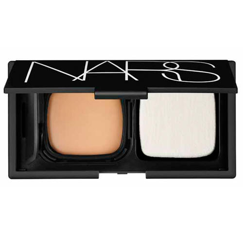 NARS Radiant Cream Foundation Deauville Light 4