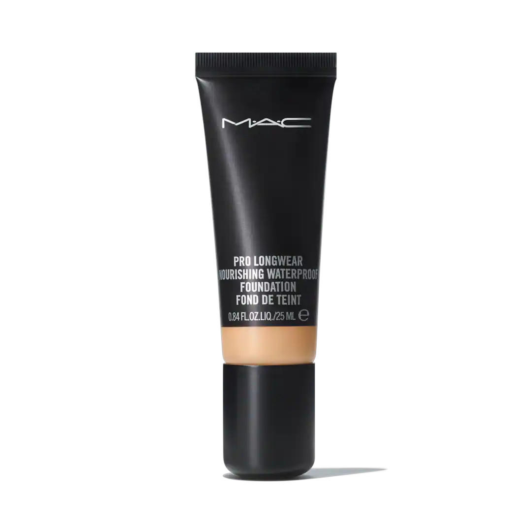 MAC Pro Longwear Nourishing Waterproof Foundation NC38