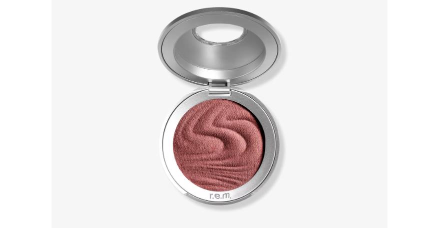 r.e.m. beauty Hypernova Satin Matte Blush Rose On Mars