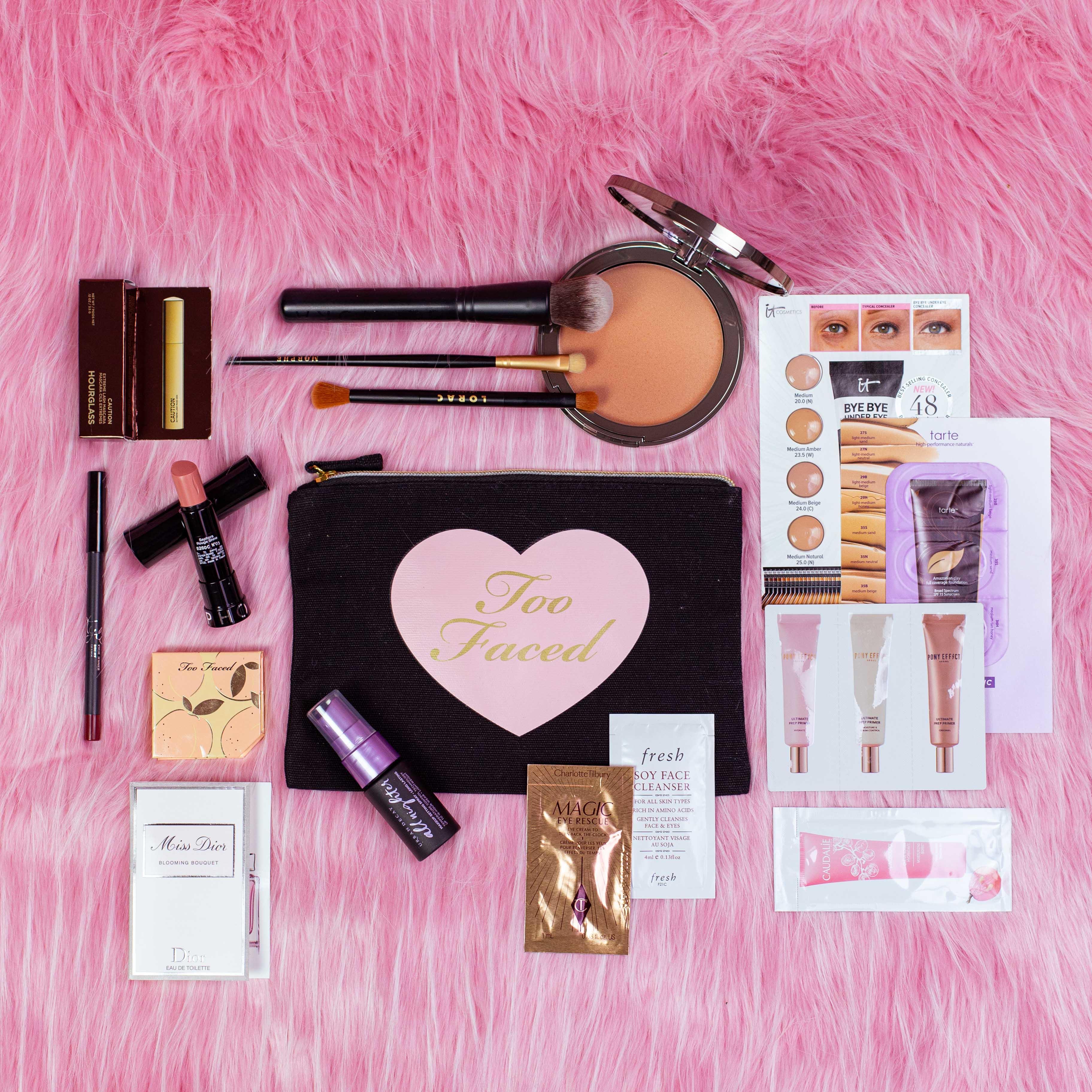 💖 Hottie Haul Too Faced Black 71