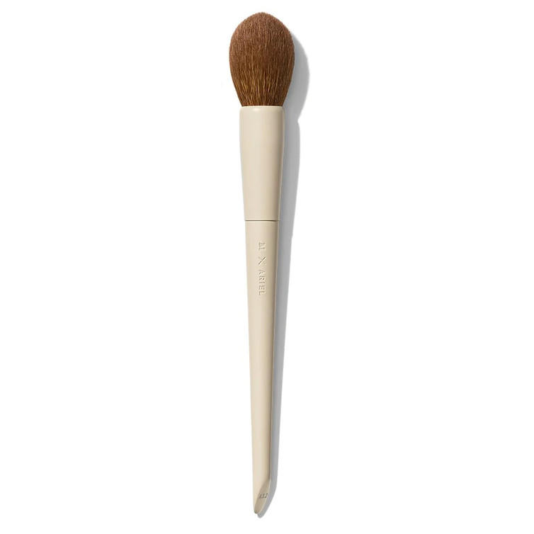 Morphe x Ariel Powder Contour Brush A3.2