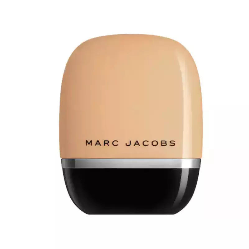 Marc Jacobs Shameless Youthful-Look 24H Foundation Medium Y320