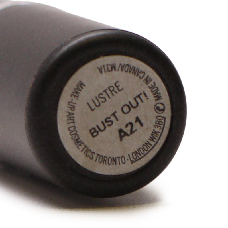 MAC Lipstick Bust Out! #2