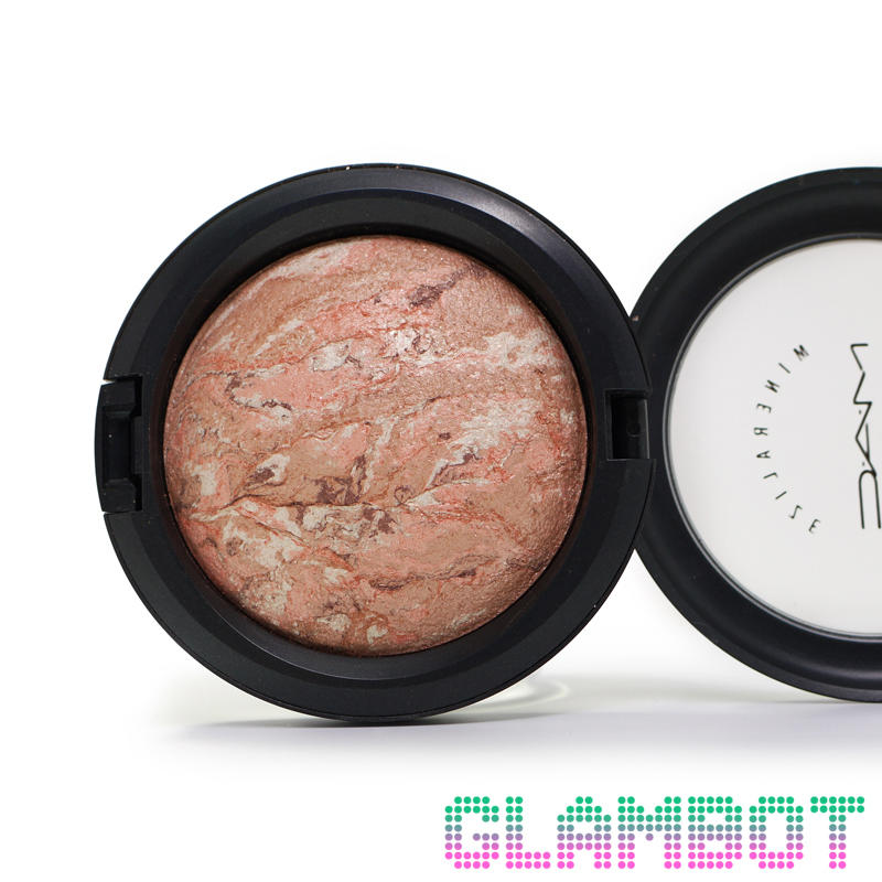 MAC Mineralize Skinfinish Gold Spill #2