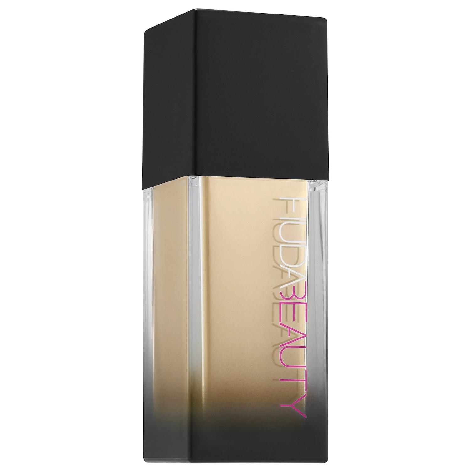 HUDA Beauty #FauxFilter Foundation Milkshake 100B