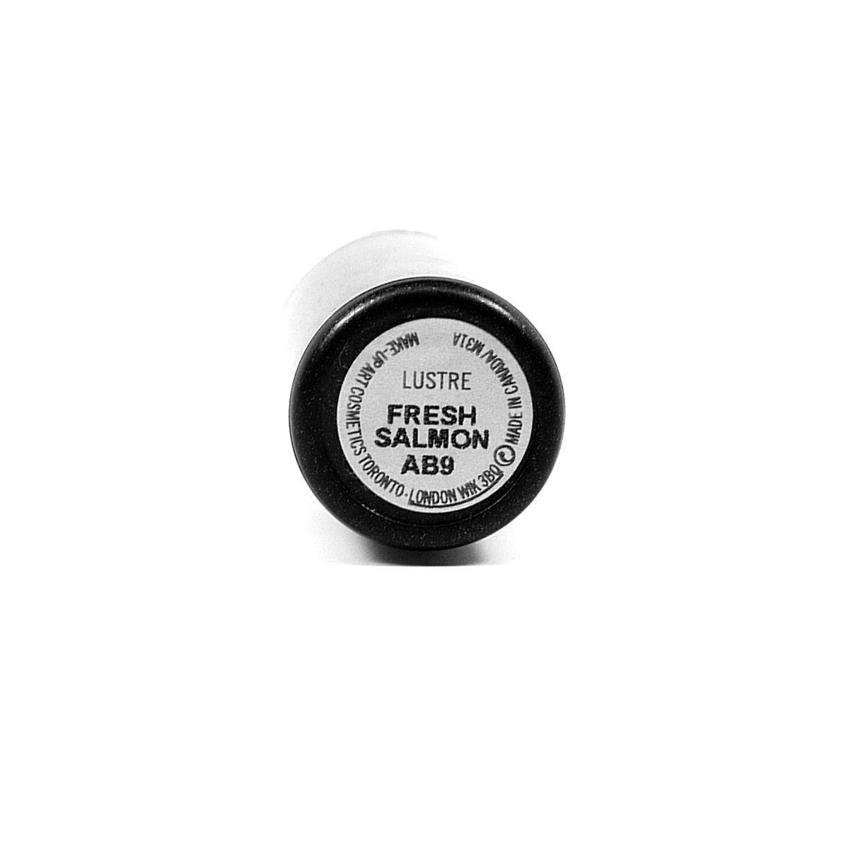 MAC Lipstick Fresh Salmon #2