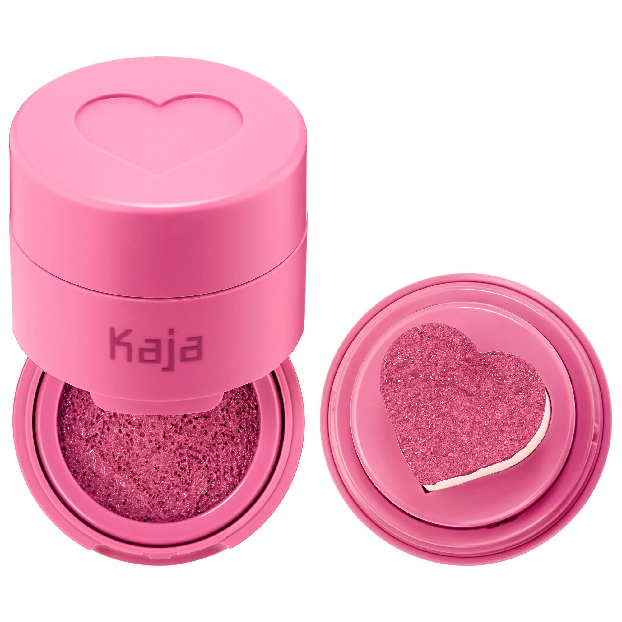 KAJA Cheeky Stamp Blendable Blush Feisty 04