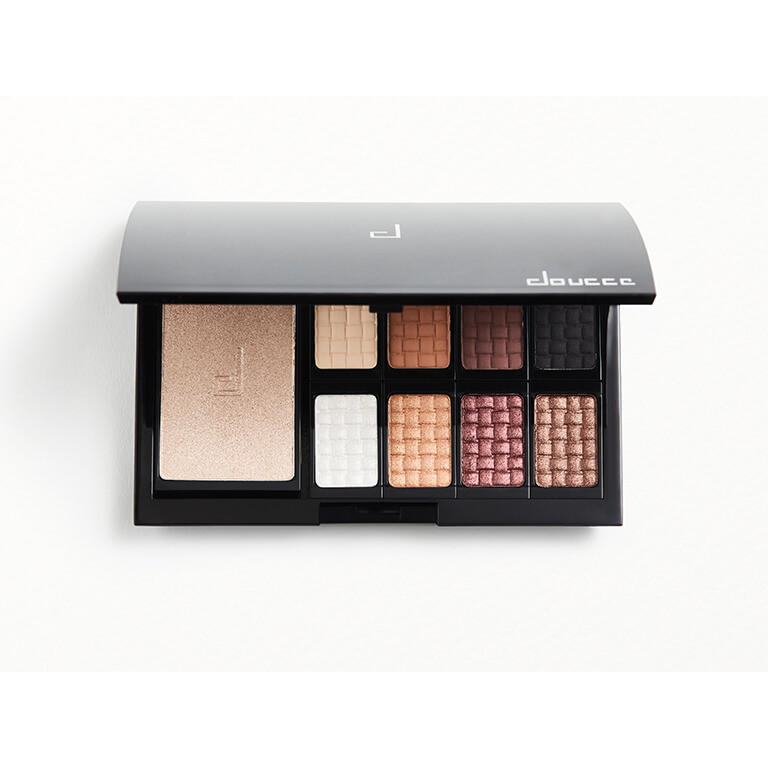 Doucce Freematic Eyeshadow Pro Palette