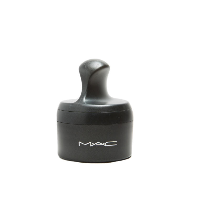 MAC Mineralize Loose Foundation Extra Light