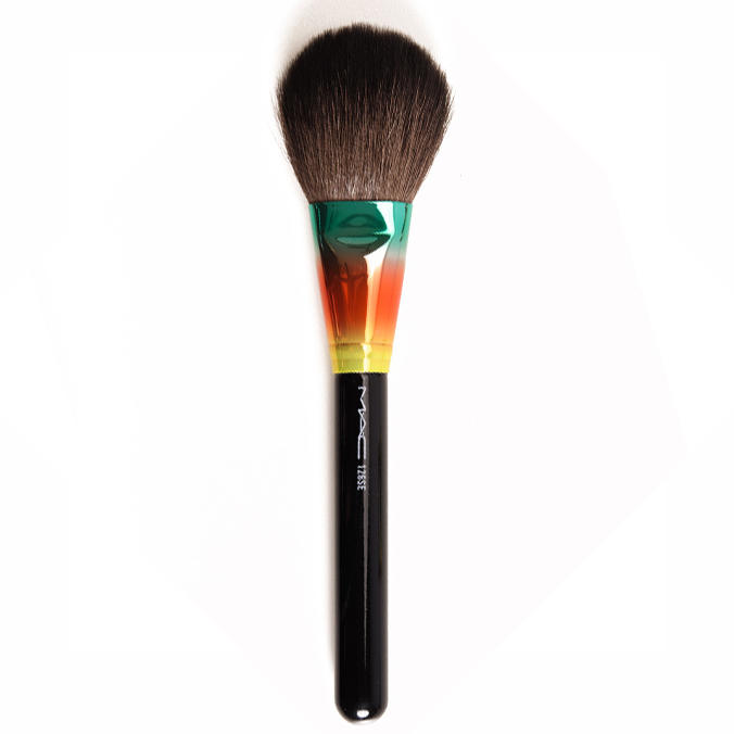 MAC Split Fibre Large Face Brush 126SE