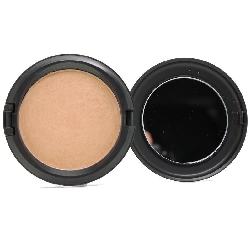 MAC Iridescent Pressed Powder Star! #0