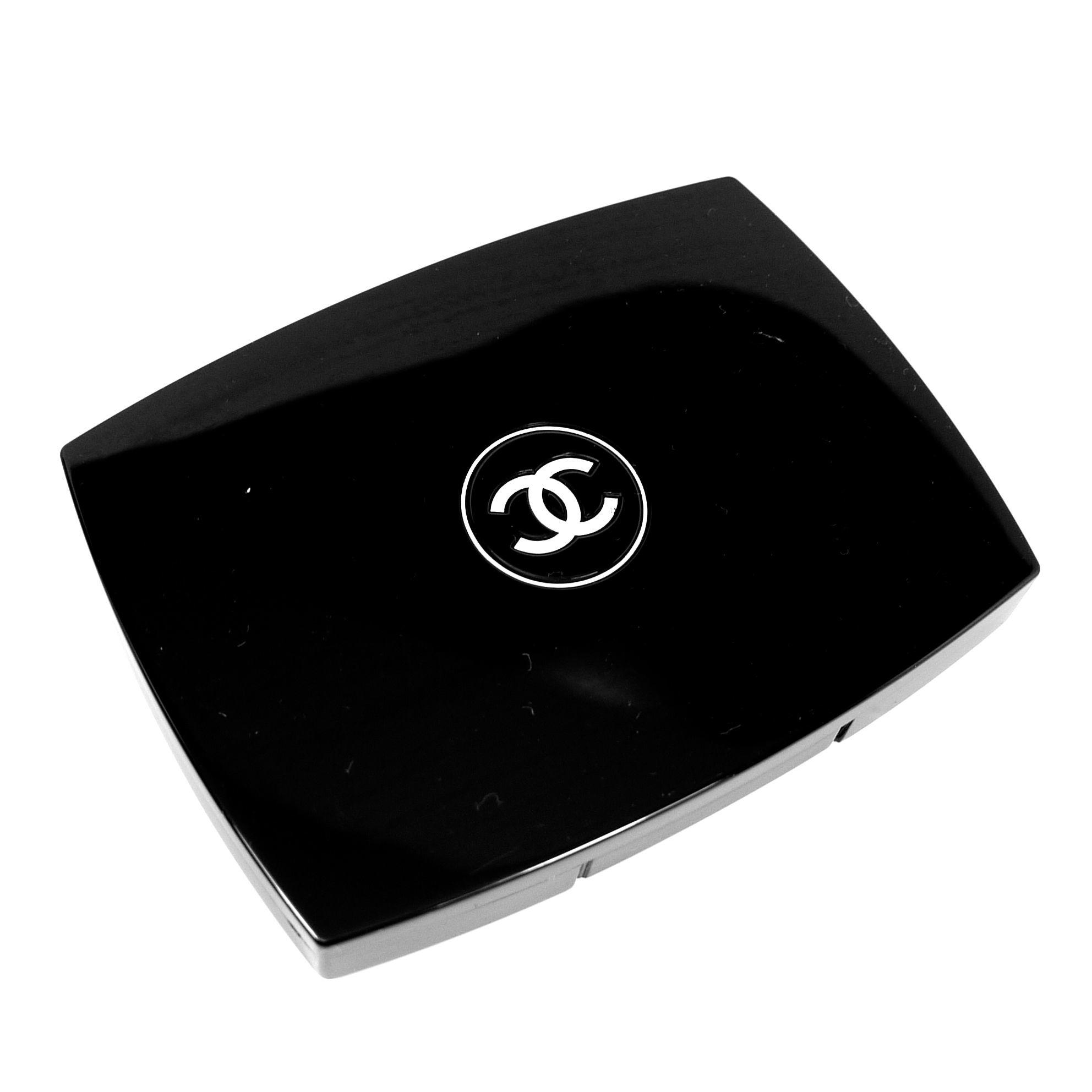 Chanel Holiday Aqualumieres Eye Lip Cheek Palette #1