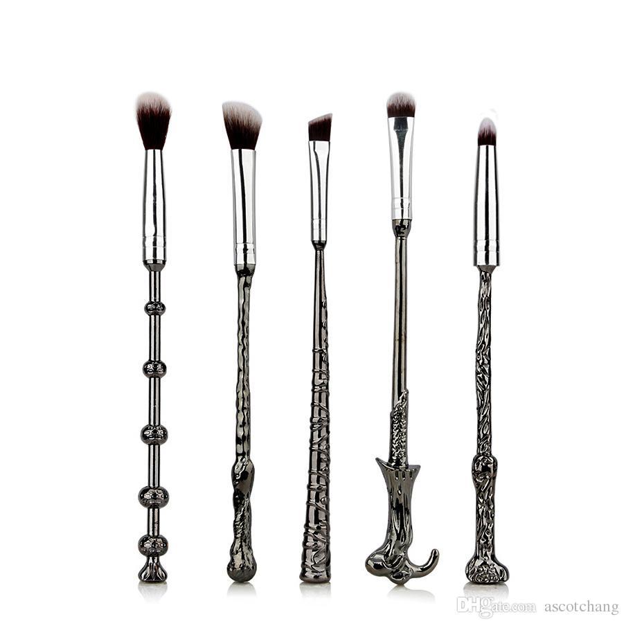 Storybook Cosmetics Harry Potter Wand Brush Set