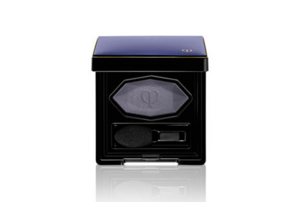 Cle De Peau Satin Eye Color Obsidian 102