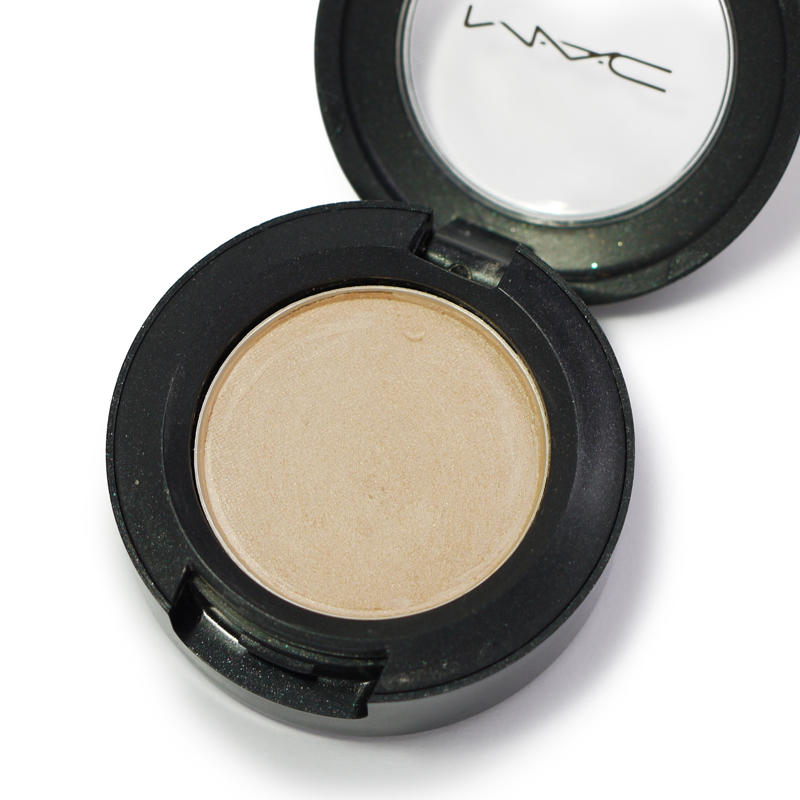 MAC Eyeshadow Ricepaper #1