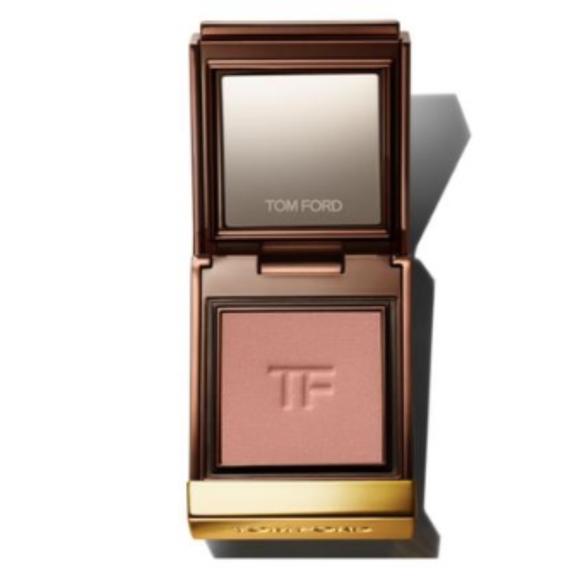 Tom Ford Private Shadow Loveshade Suede 01