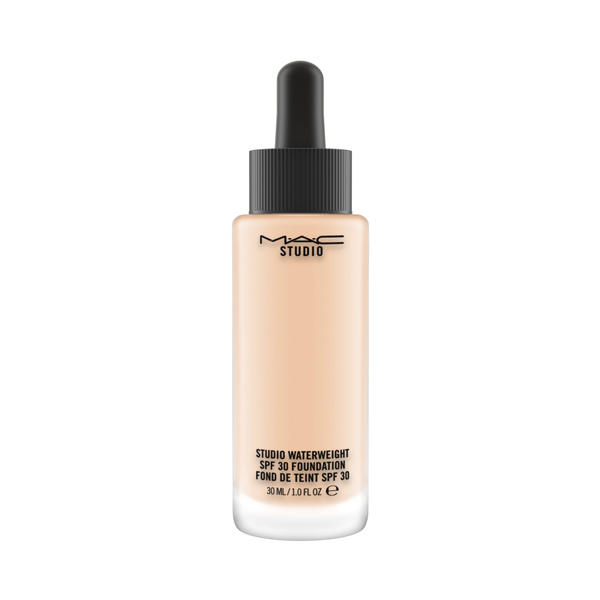 MAC Studio Waterweight SPF30 Foundation NC45