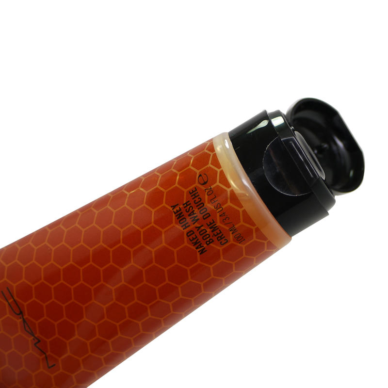 MAC Naked Honey Body Wash #1
