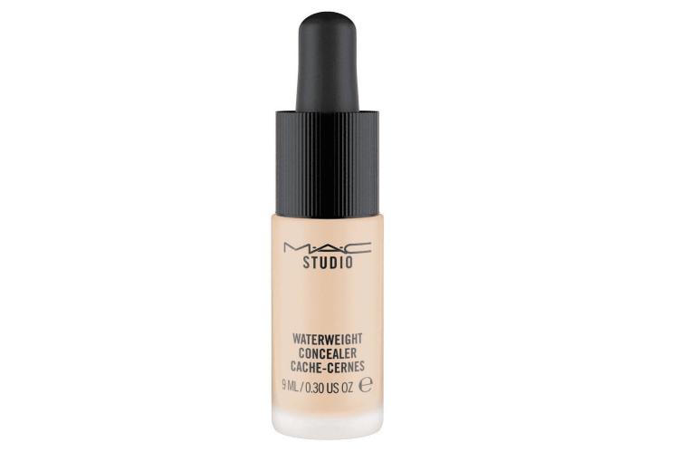 MAC Studio Waterweight Concealer NW15