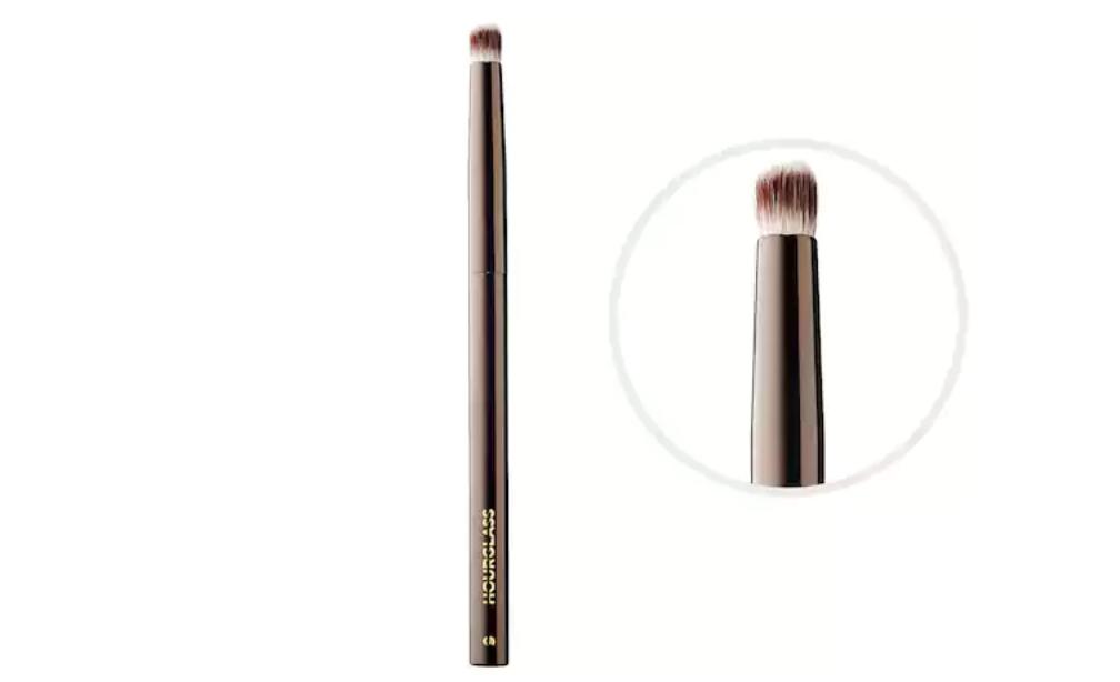 Hourglass Domed Shadow Brush 9