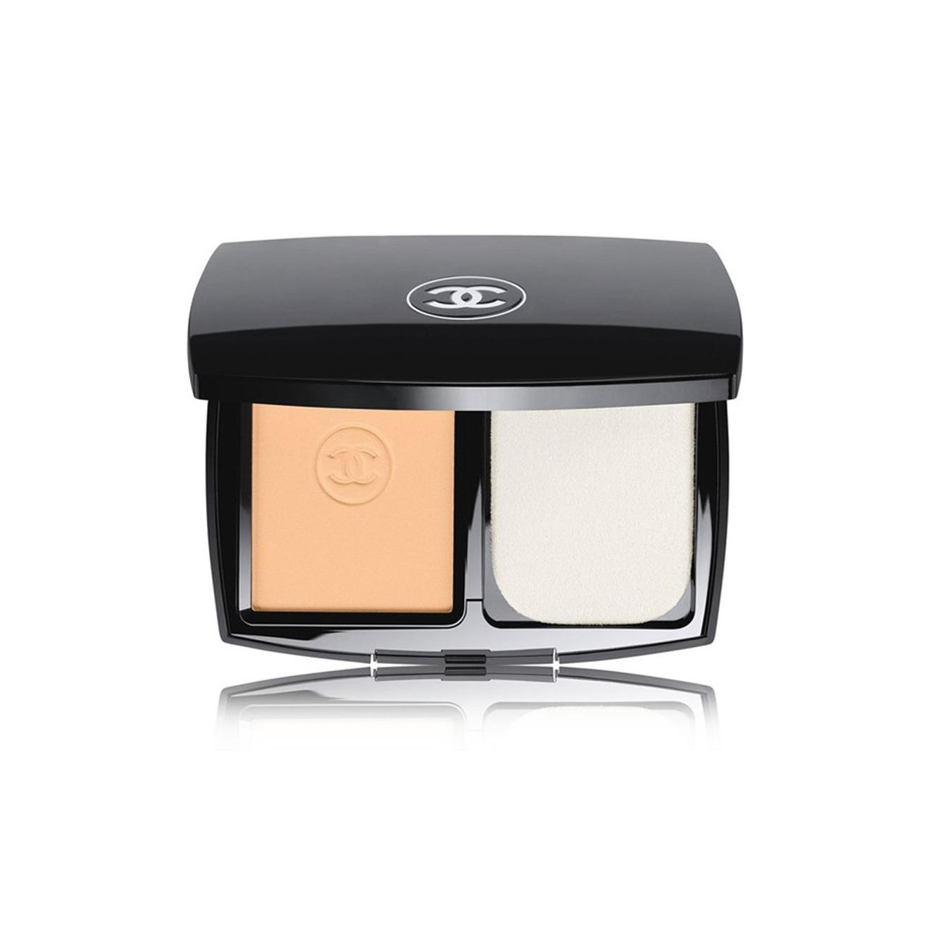 Chanel Le Teint Ultra Tenue Compact Foundation Beige 21