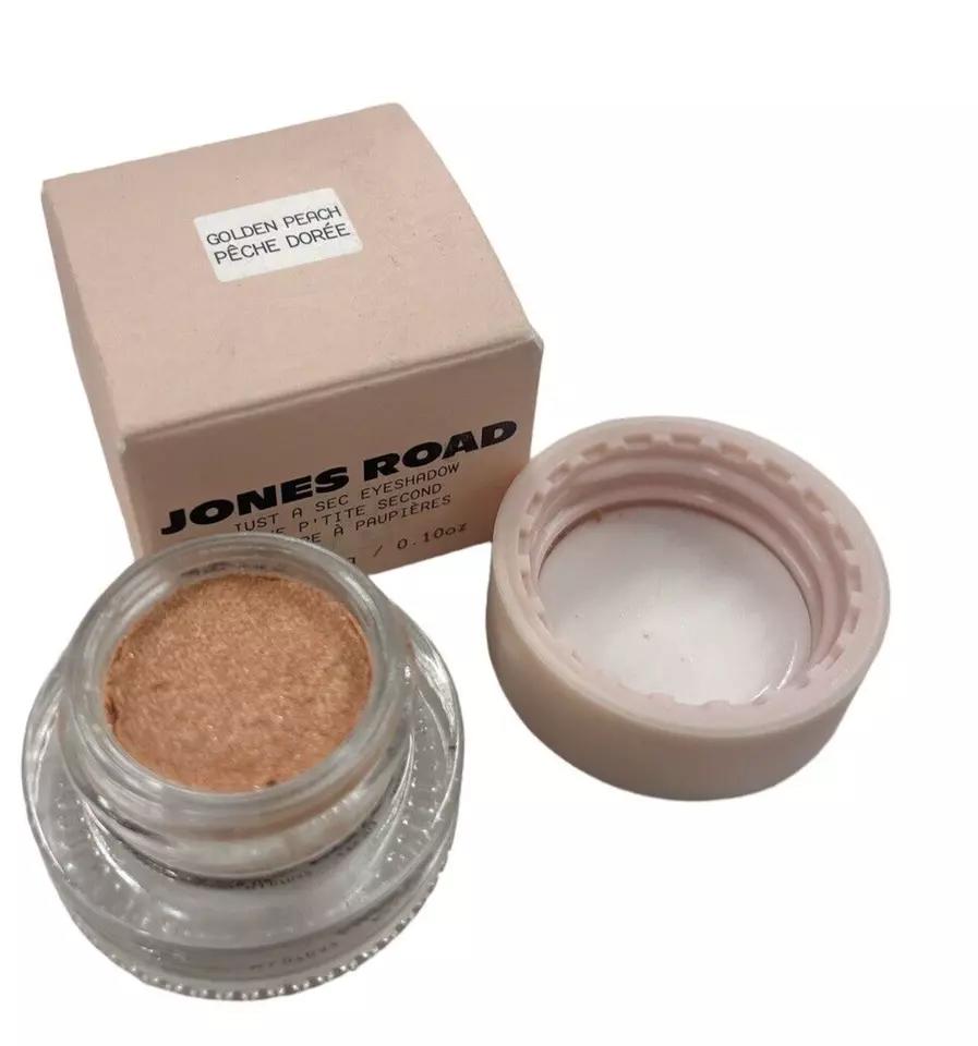 Jones Road Eyeshadow Just A Sec Golden Peach 