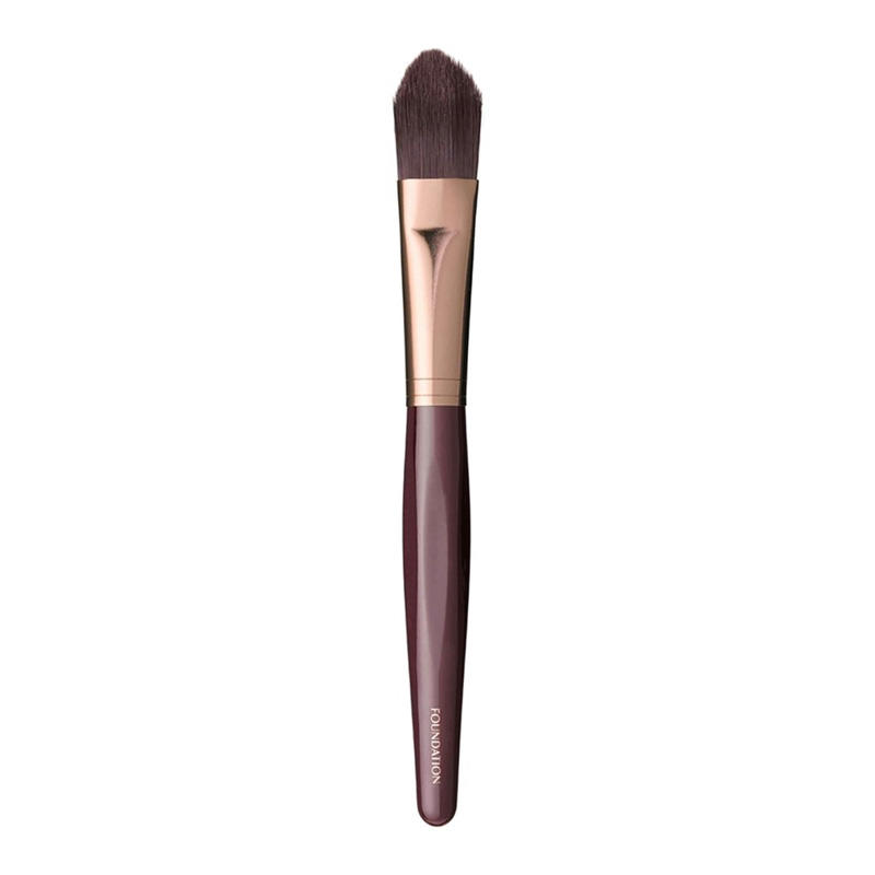 Charlotte Tilbury Foundation Brush