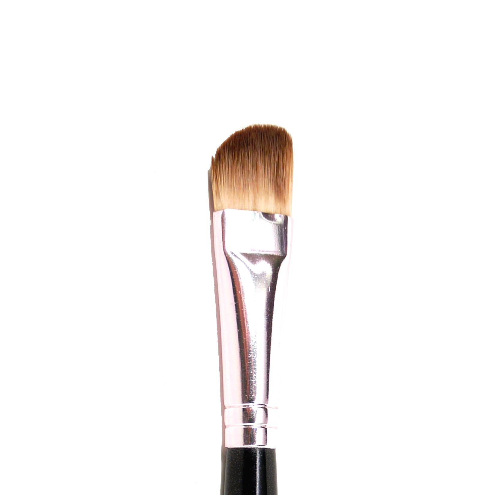 Too Faced Eye Brush Teddy Bear Hair Medium Angle #2